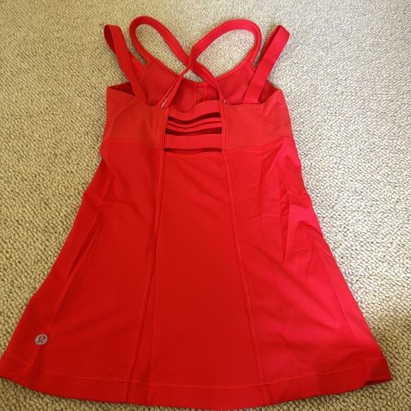 Lululemon tank top - Picture 2 of 2